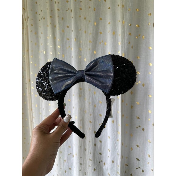 Disney Parks Sequin Minnie Mouse Shimmer Metallic Blue Bow Headband Ears - Picture 2 of 4
